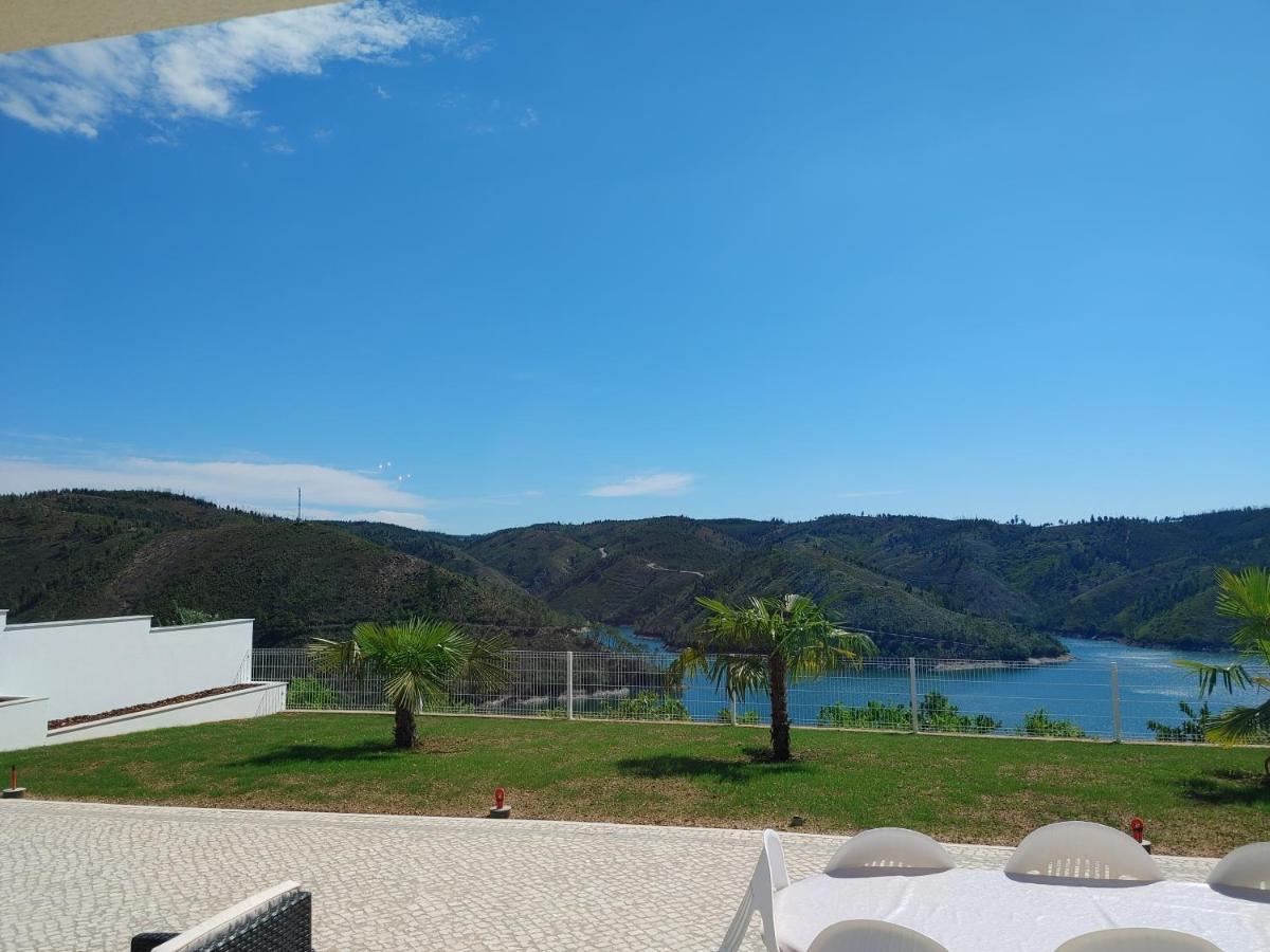 Lago Azul Villas Ferreira do Zêzere Esterno foto