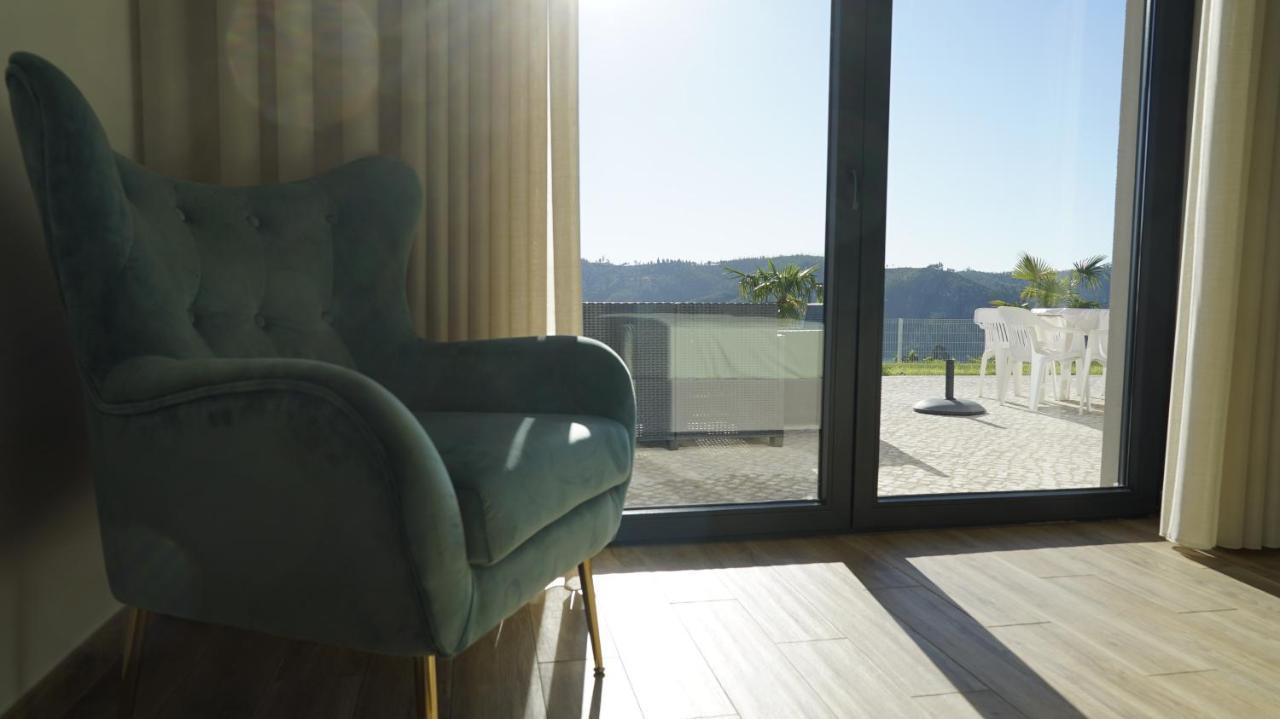 Lago Azul Villas Ferreira do Zêzere Esterno foto
