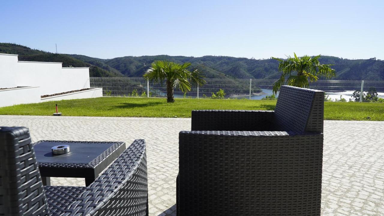 Lago Azul Villas Ferreira do Zêzere Esterno foto