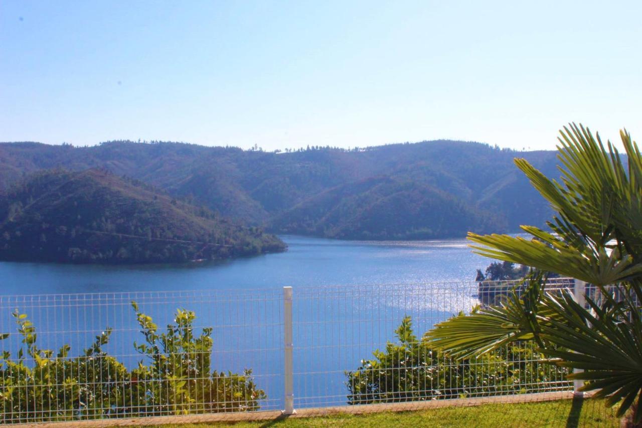 Lago Azul Villas Ferreira do Zêzere Esterno foto