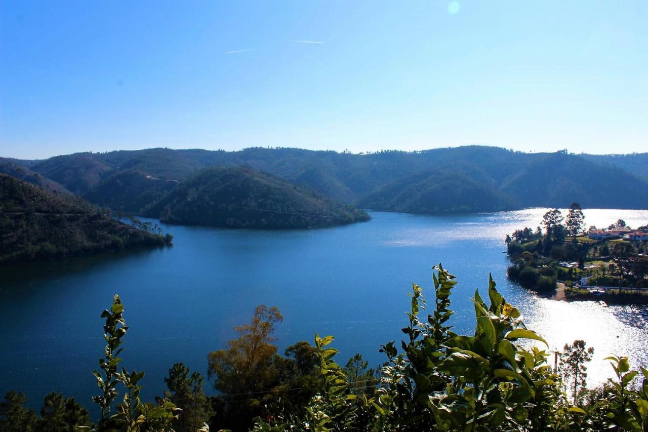 Lago Azul Villas Ferreira do Zêzere Esterno foto